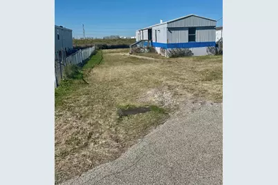 2529 McDonald Road, Oyster Creek, TX 77541 - Photo 1