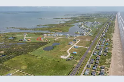 3927 Curlew Drive, Galveston, TX 77554 - Photo 3