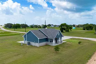 497 Arrowhead Dr, Palacios, TX 77465 - Photo 19