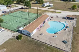 497 Arrowhead Dr, Palacios, TX 77465 - Photo 21