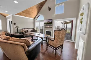 2238 & 2235 Hwy 87, Gilchrist, TX 77617 - Photo 19