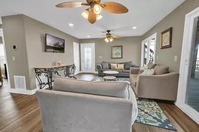 2238 & 2235 Hwy 87, Gilchrist, TX 77617 - Photo 9