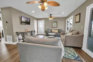 2238 & 2235 Hwy 87, Gilchrist, TX 77617 - Photo 9