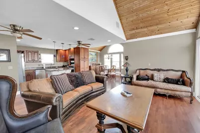 2238 & 2235 Hwy 87, Gilchrist, TX 77617 - Photo 17