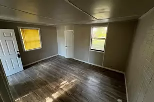 1648 W Rev Dr Ransom Howard St, Port Arthur, TX 77640 - Photo 3