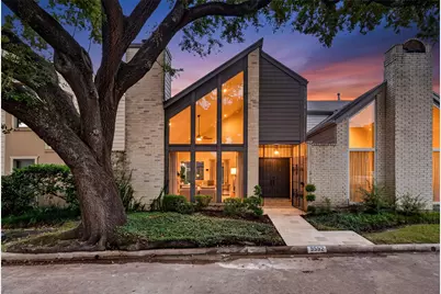 9592 Doliver Drive, Houston, TX 77063 - Photo 39