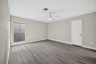 9592 Doliver Dr, Houston, TX 77063 - Photo 33