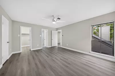 9592 Doliver Drive, Houston, TX 77063 - Photo 35