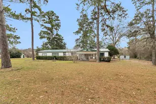 83 Northwood Cir, New Waverly, TX 77358 - Photo 1