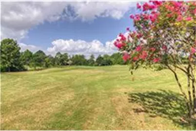 4 Champions Colony E, Houston, TX 77069 - Photo 15