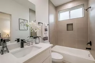 5703 G Balbo St, Houston, TX 77091 - Photo 37