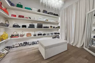 5820 Winsome Ln, Houston, TX 77057 - Photo 9