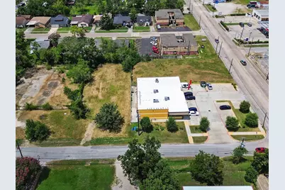 2810 Preston Ave Drive, Pasadena, TX 77502 - Photo 3