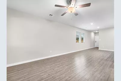 2010 W Darlington Oak Court, Conroe, TX 77304 - Photo 9