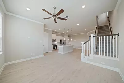 11407 Blossom Square Street, Houston, TX 77047 - Photo 9