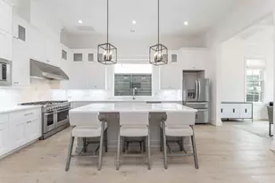 7546 Awty School Ln, Houston, TX 77055 - Photo 19