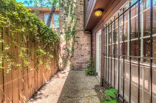 12 Hyde Park Blvd, Houston, TX 77006 - Photo 17