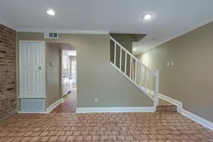 12 Hyde Park Blvd, Houston, TX 77006 - Photo 3