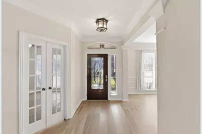 11 Barlow Court, The Woodlands, TX 77382 - Photo 7