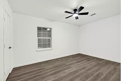 504 Pecan Drive, South Houston, TX 77587 - Photo 11