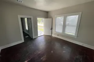 724 Orange Ave, Port Arthur, TX 77640 - Photo 5