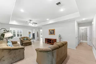 410 Thistle Thorn Dr, The Woodlands, TX 77382 - Photo 17
