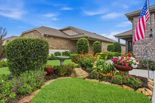 410 Thistle Thorn Dr, The Woodlands, TX 77382 - Photo 3