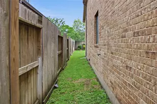 10115 Cypress Path, Missouri City, TX 77459 - Photo 31