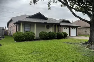 15734 Roxton Ridge Dr, Webster, TX 77598 - Photo 3