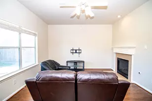 25914 Chapman Falls Dr, Richmond, TX 77406 - Photo 9