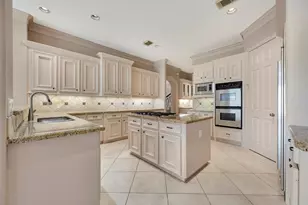 15134 Blossom Bay Dr, Houston, TX 77059 - Photo 19