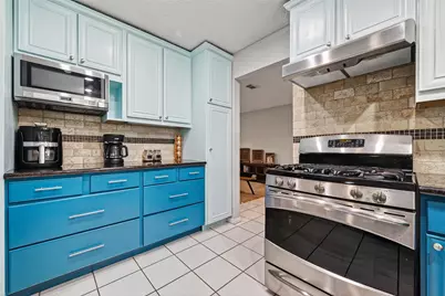 3811 Flintrock Lane, Sugar Land, TX 77479 - Photo 15