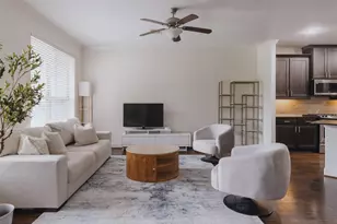 411 Via Regatta Dr, Webster, TX 77598 - Photo 1