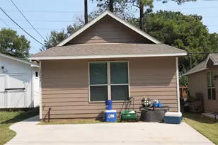 12043 Nelwood, Willis, TX 77318 - Photo 1