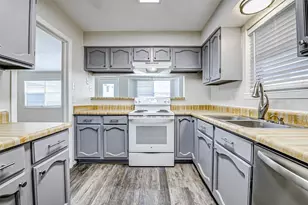 9842 Shell Rock Rd, La Porte, TX 77571 - Photo 9