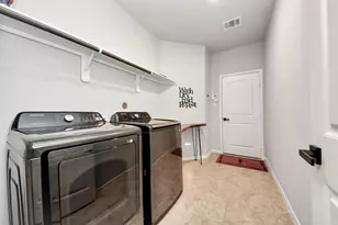 2708 Ahnya Ln, League City, TX 77573 - Photo 19