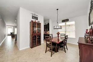 2708 Ahnya Ln, League City, TX 77573 - Photo 15