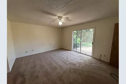 921 S 6th Street, La Porte, TX 77571 - Photo 9