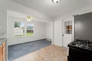 1206 Oak Meadows St, Houston, TX 77017 - Photo 9