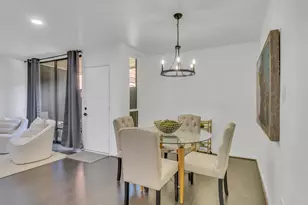 3401 Timmons Ln, Houston, TX 77027 - Photo 21