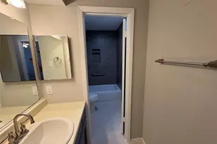 312 S Poplar St, Tomball, TX 77375 - Photo 5