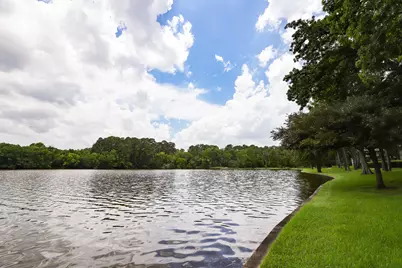 10 Shorelake Drive, Kingwood, TX 77339 - Photo 7
