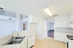 19726 Lindenfield Ct, Katy, TX 77449 - Photo 17