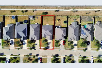 9726 Shimmering Lakes Drive, Rosharon, TX 77583 - Photo 5