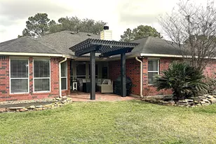 8426 Hunters Village Dr, Humble, TX 77346 - Photo 37