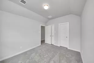 11915 Royal Willow Ln, Houston, TX 77066 - Photo 3