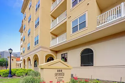 2203 Dorrington Street #301, Houston, TX 77030 - Photo 15