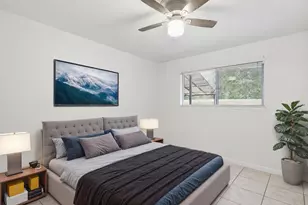 12022 Stroud Dr, Houston, TX 77072 - Photo 9