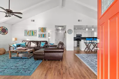 2406 Avenue P, Dickinson, TX 77539 - Photo 5