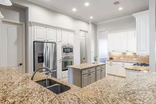 6203 South Saddle Creek Lane, Fulshear, TX 77441 - Photo 9